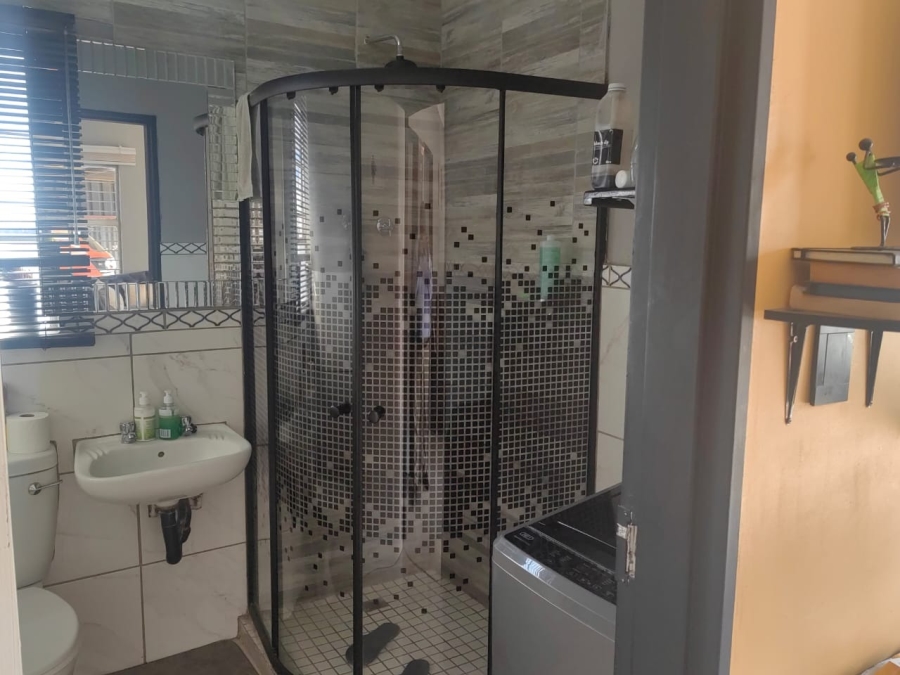 2 Bedroom Property for Sale in Raceway Free State